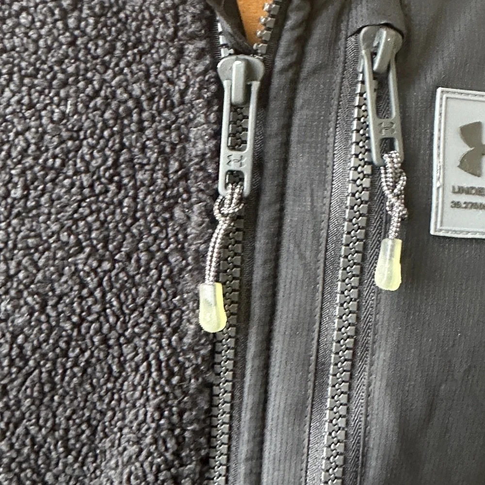 Under Armour Charcoal Fleece Jacket XXL - Picture 12 of 12